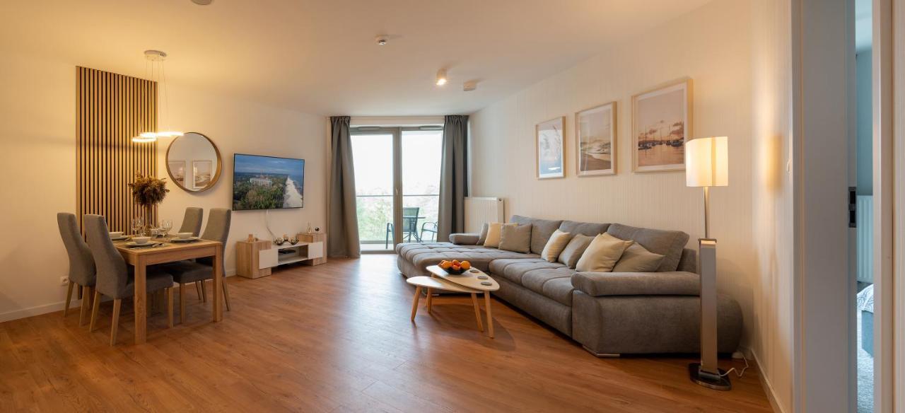 Pinea Sky Premium Apartament Z Widokiem Na Morze Ze Spa I Basenem Przy Plazy Pobierowo Exteriör bild